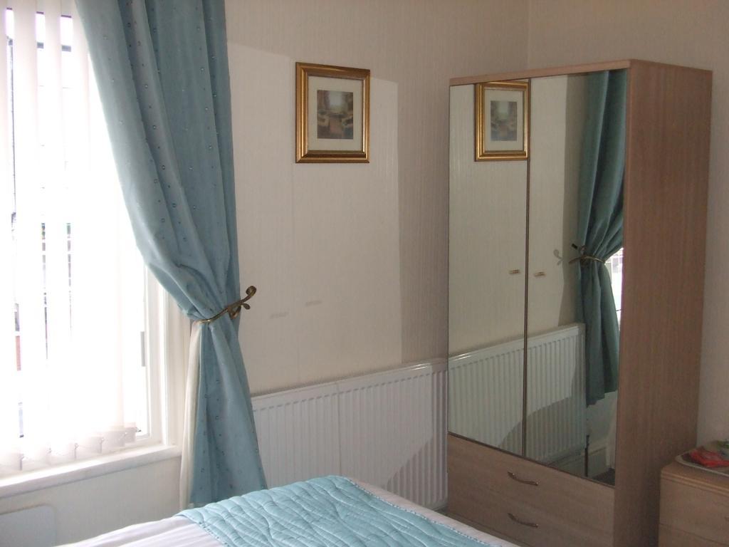 Cadeby Lodge Blackpool Luaran gambar