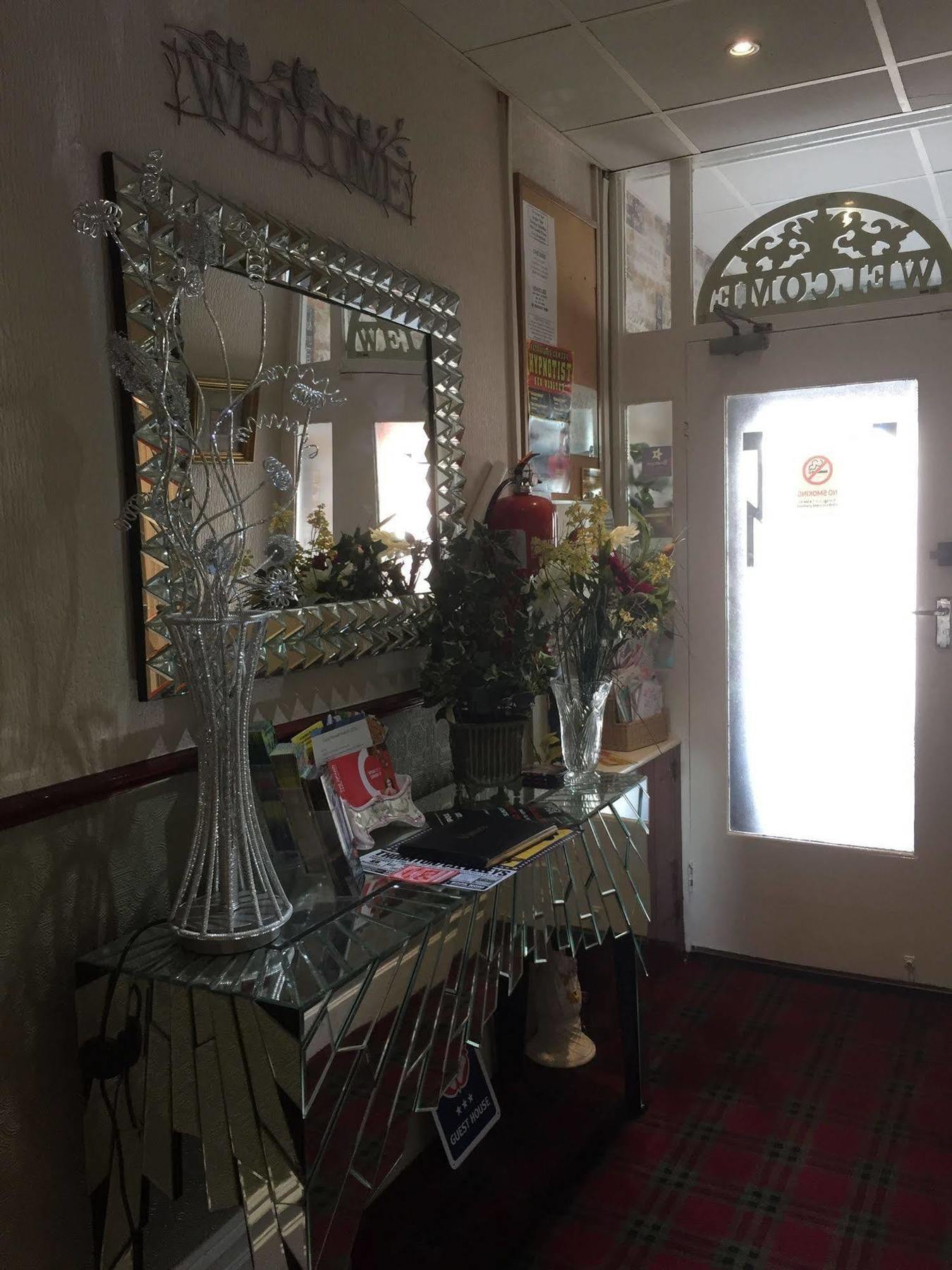 Cadeby Lodge Blackpool Luaran gambar